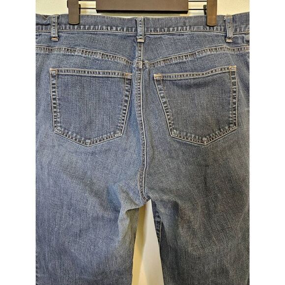 Land's End capri jeans. Size 14. - Picture 2 of 3